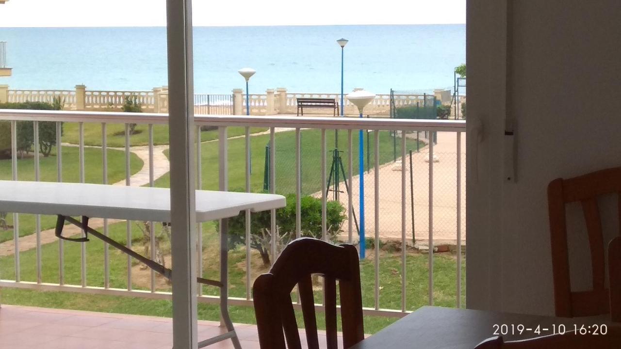 Apartamento Primera Linea De Mar Dénia Eksteriør billede
