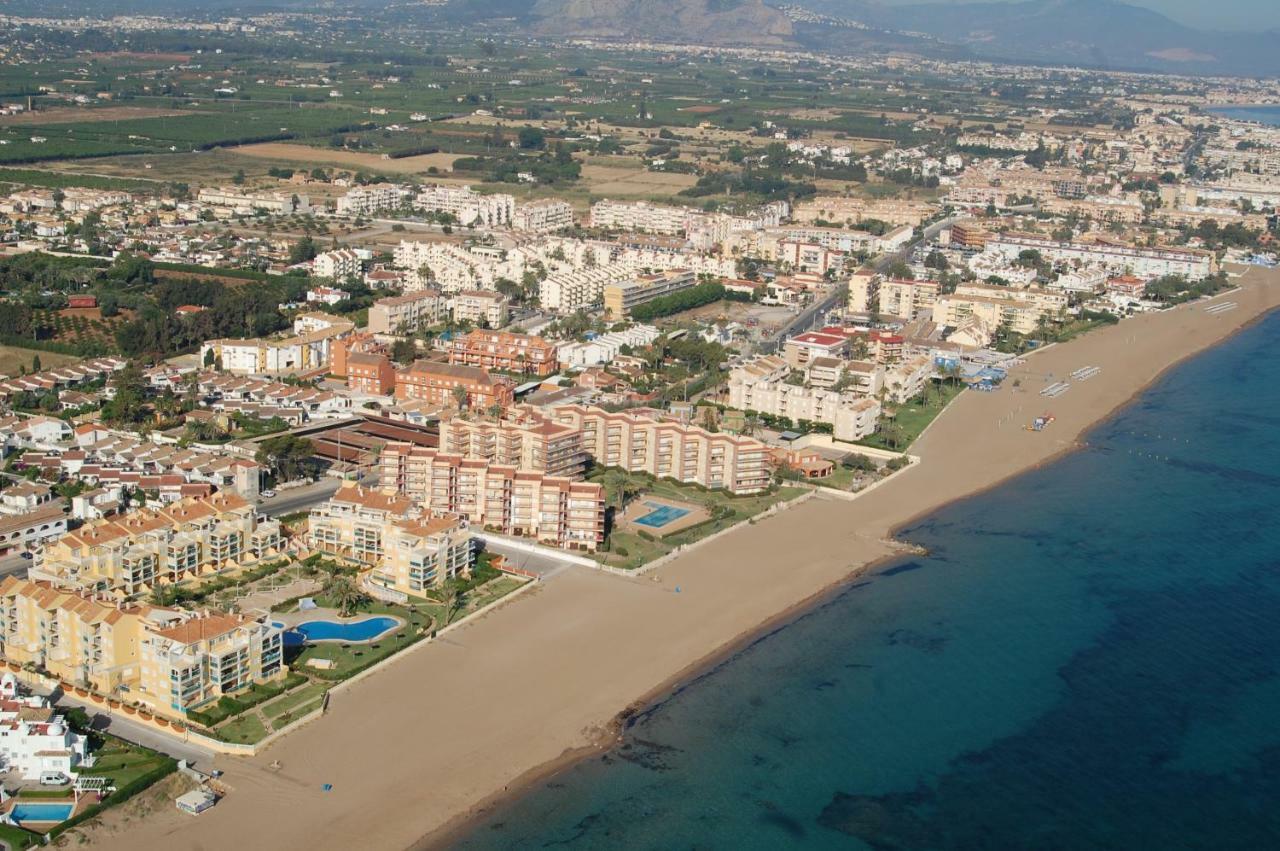 Apartamento Primera Linea De Mar Dénia Eksteriør billede